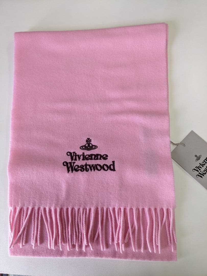 新品 BOX/タグ付 ヴィヴィアンウエストウッド マフラー ピンク 誕生日