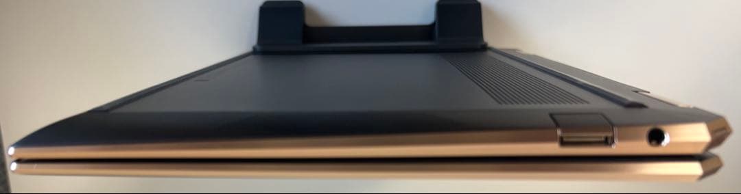 HP Spectre x360 2-in-1 コンバーチブル（360°回転）