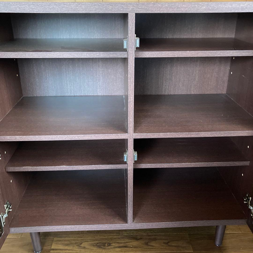 キャビネット　ミッドセンチュリー風　レトロモダン　ウッド製　アンティーク