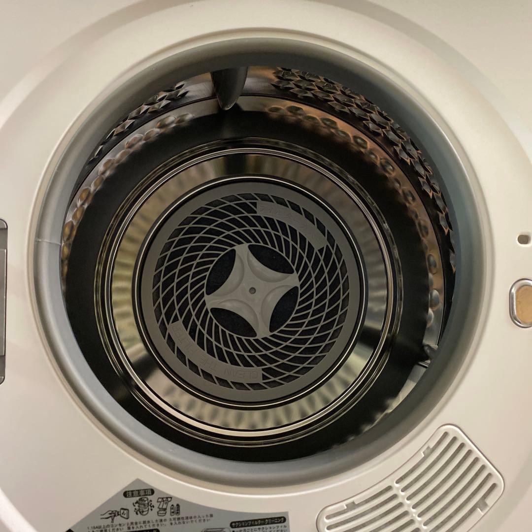 なつみ　美品　SUNRUCK 小型衣類乾燥機 SR-ASMN206-W