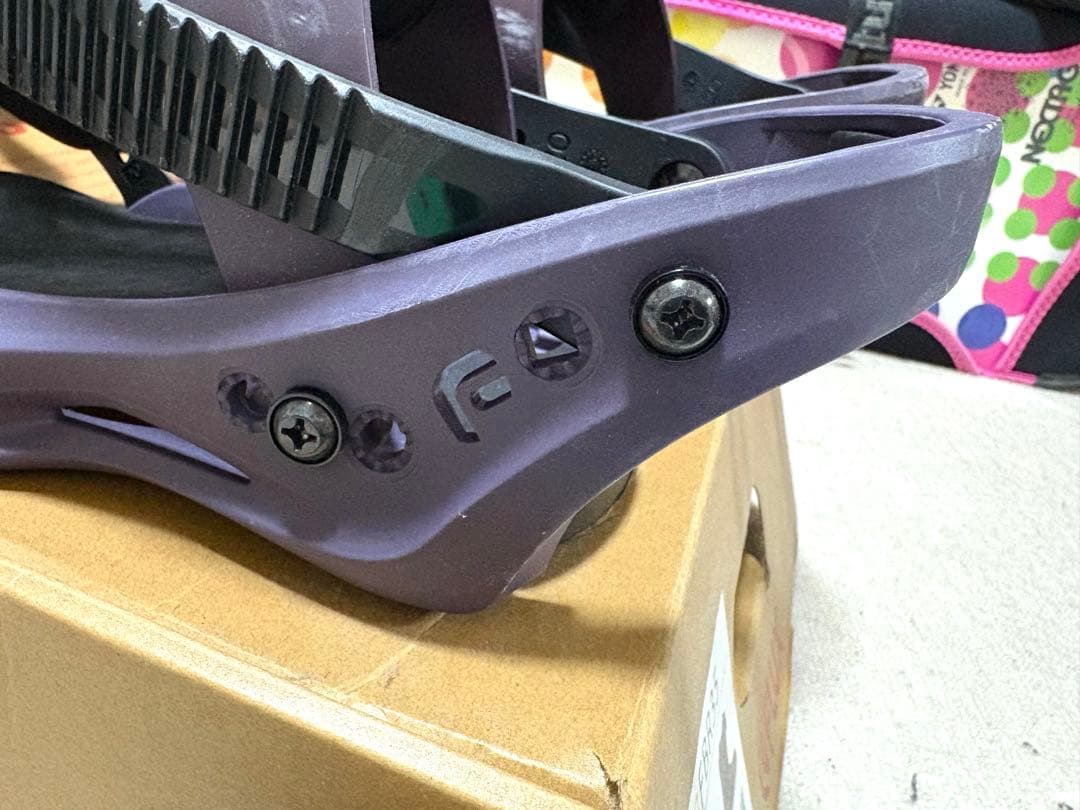 ＦＬＵＸ　ビィンディング　紫　Sサイズ　美品