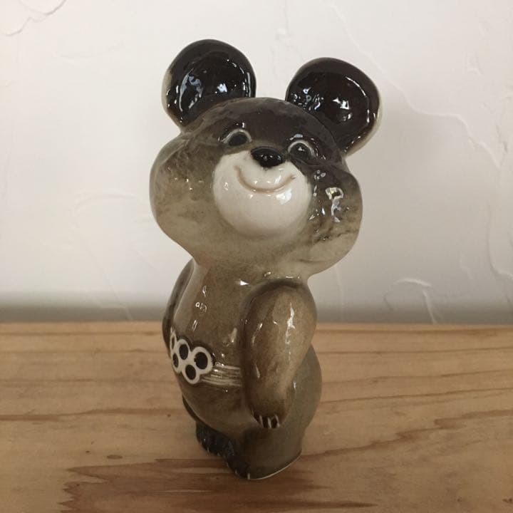 モスクワオリンピック マスコットキャラクター ミーシャ 置物 陶器製フィギュア