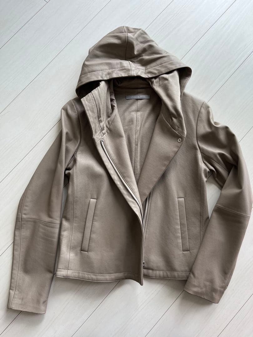 美品　セオリーリュクス レザージャケット
