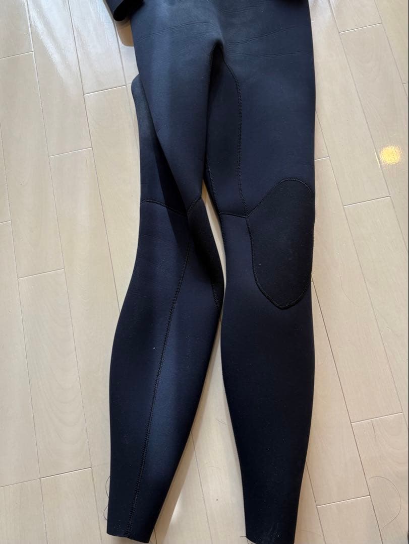 スリーウェザーウェットスーツ