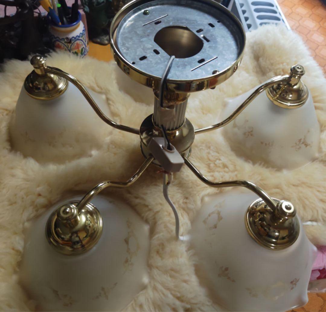 レトロ　陶器製　5灯　ガラスシェード　シャンデリア