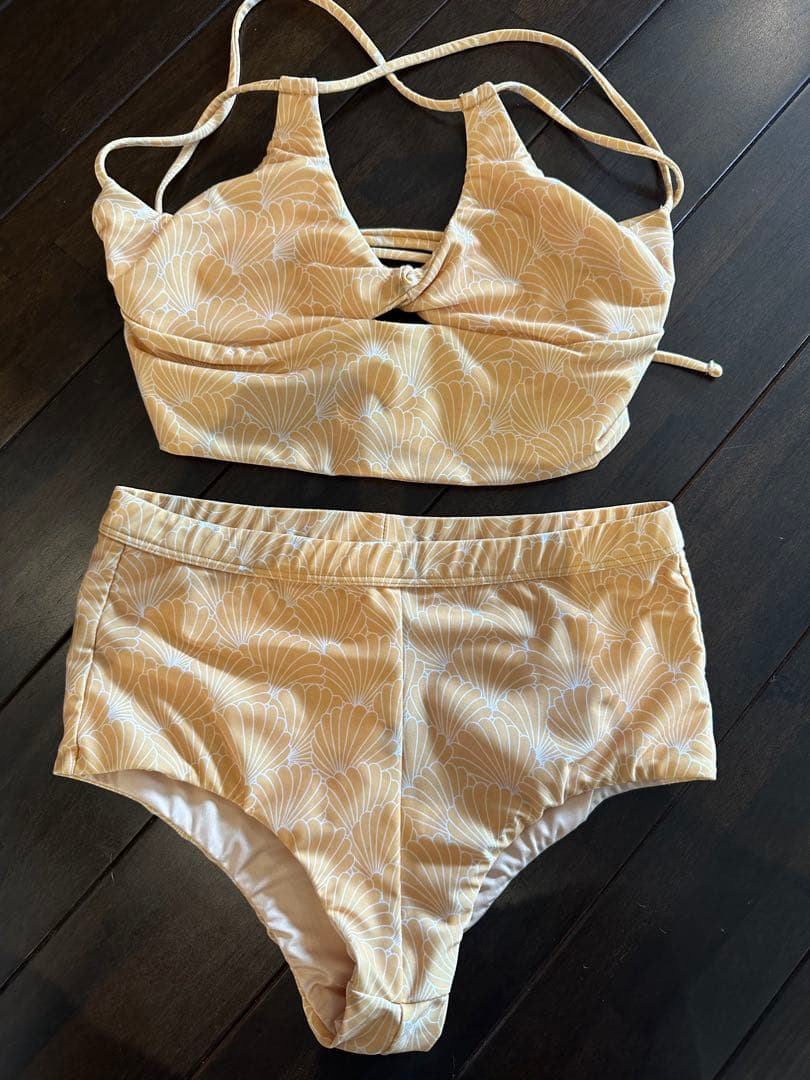 Kaipuni 花柄水着 Mサイズ