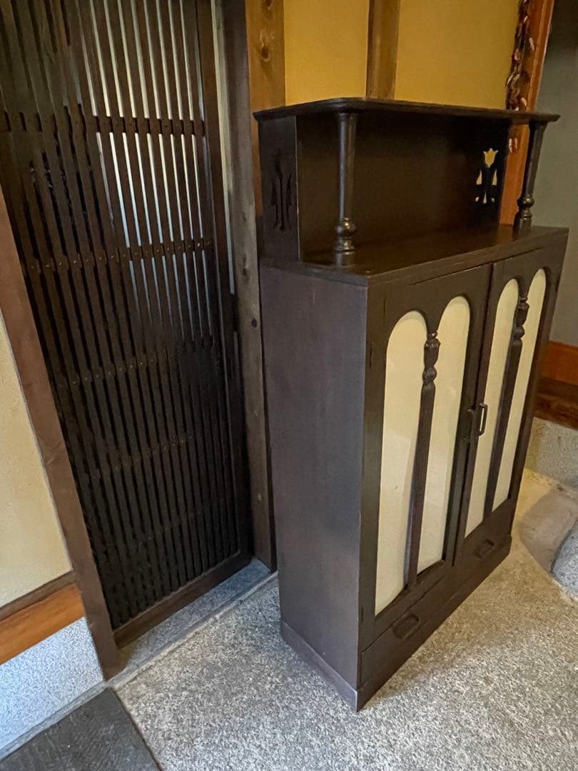 本棚　食器棚　本収納　昭和レトロ　アンティーク　ビンテージ　古民家　古民具