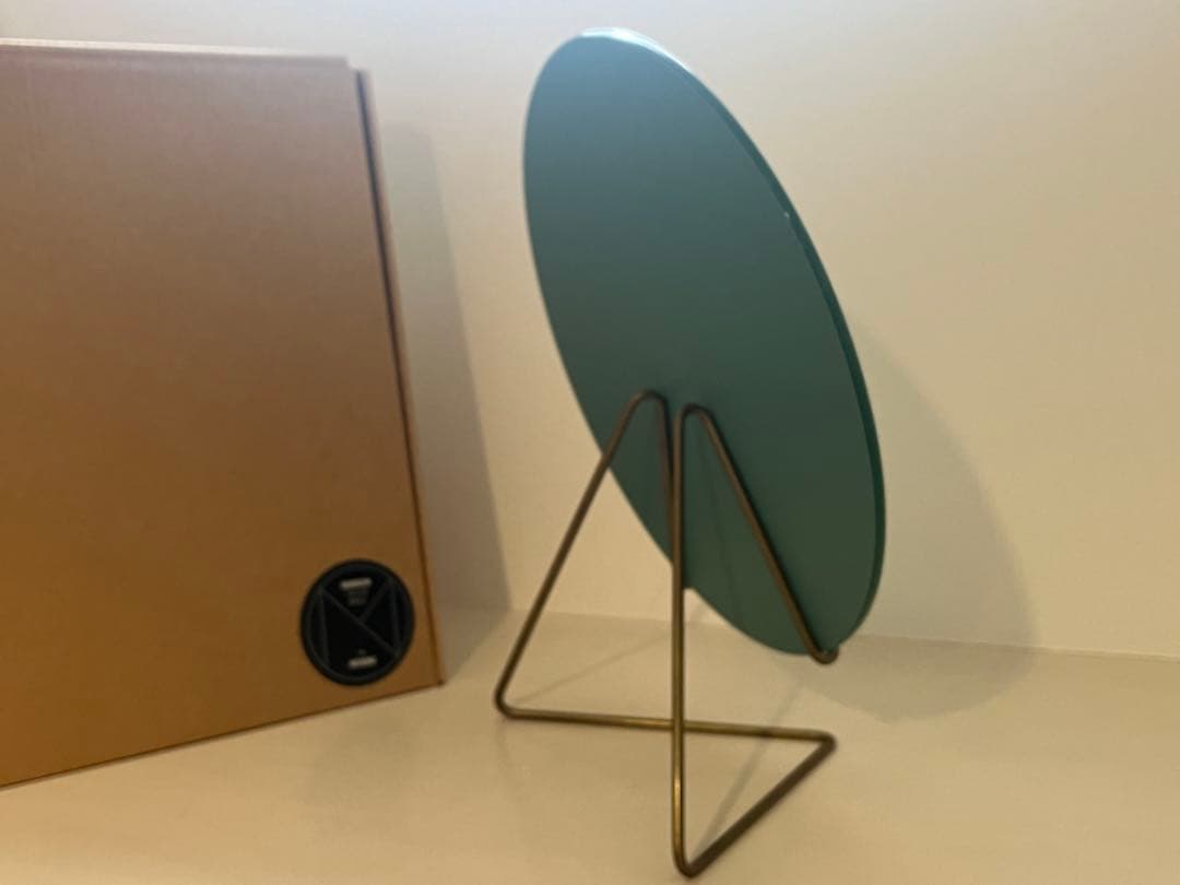 MOEBE ムーべ 鏡 ミラー スタンド ブラス 30cm