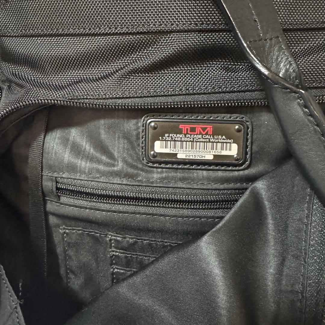 TUMI Alpha Ballistic コンパニオントートバッグ ブラック