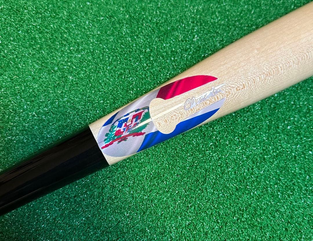 チャンドラー硬式用木製バット（フアン・ソト　モデル）XP加工