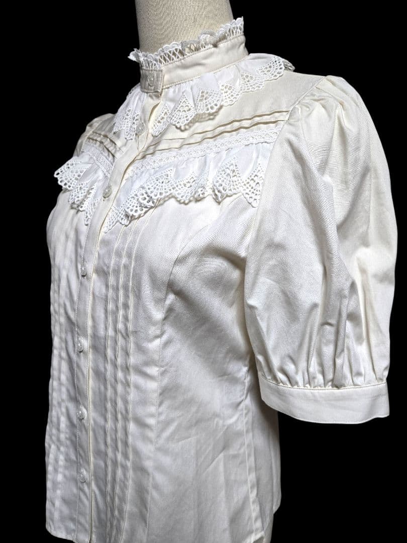 新品未使用 Victorian maiden コットンレースフリルブラウス 生成