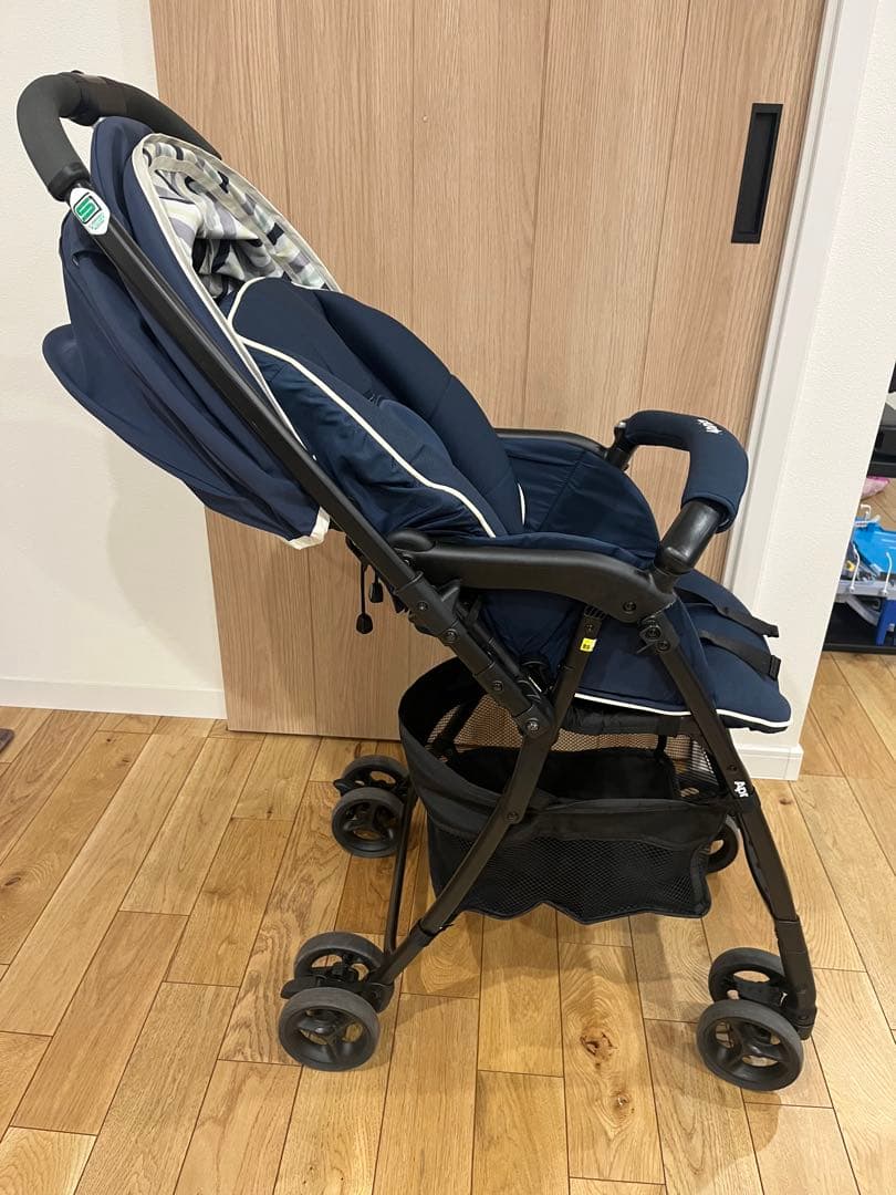 Aprica カルーンエアー　a型ベビーカー ネイビー　★おまけ付き