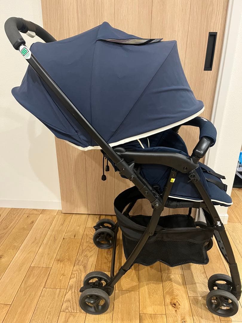 Aprica カルーンエアー　a型ベビーカー ネイビー　★おまけ付き