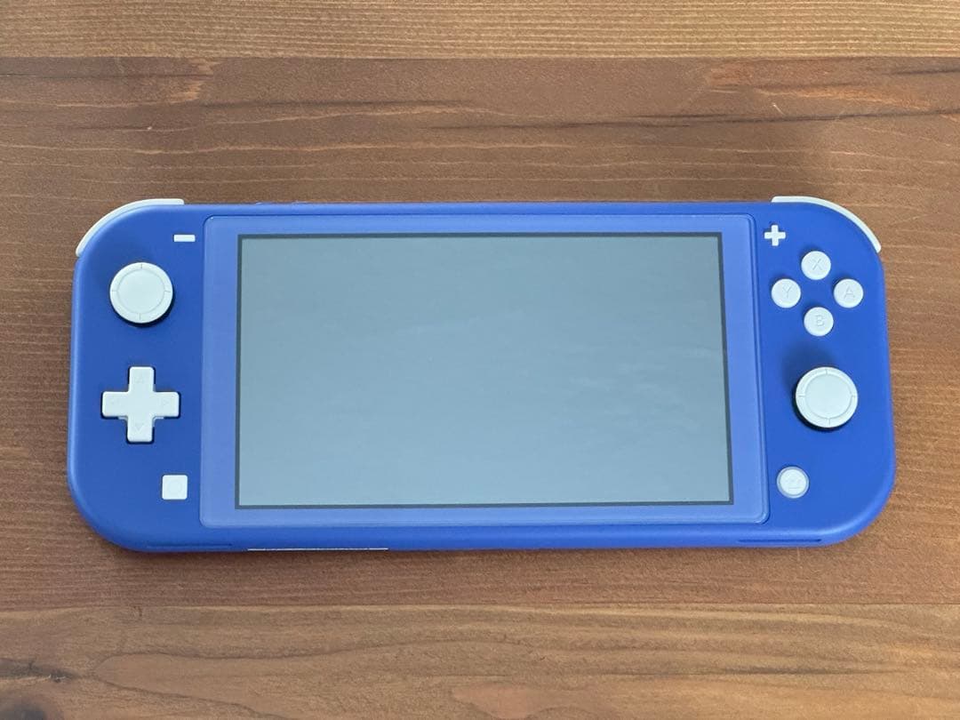 Nintendo Switch Light 本体