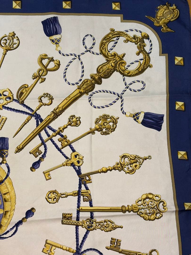 最終値下げ　美品　HERMES エルメス カレ90 鐙の幻想 スカーフ シルク