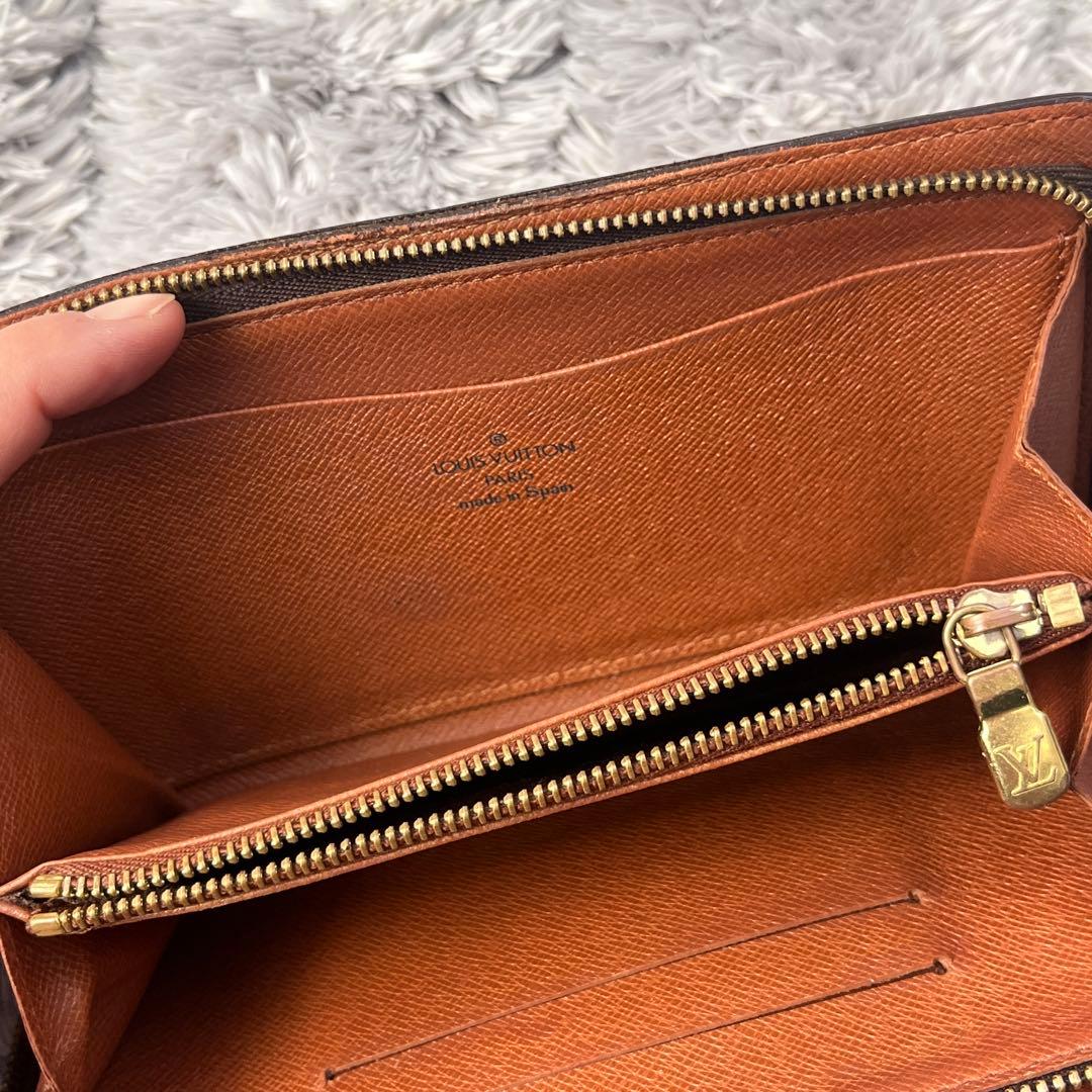 ルイヴィトン　ポルトモネジップ　モノグラムキャンバス　ラウンドファスナー