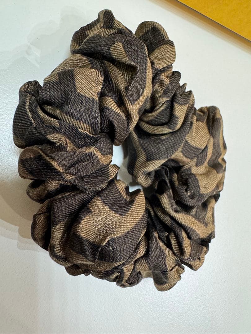 FENDI フェンディ シュシュ 2個セット 購入証明書付き