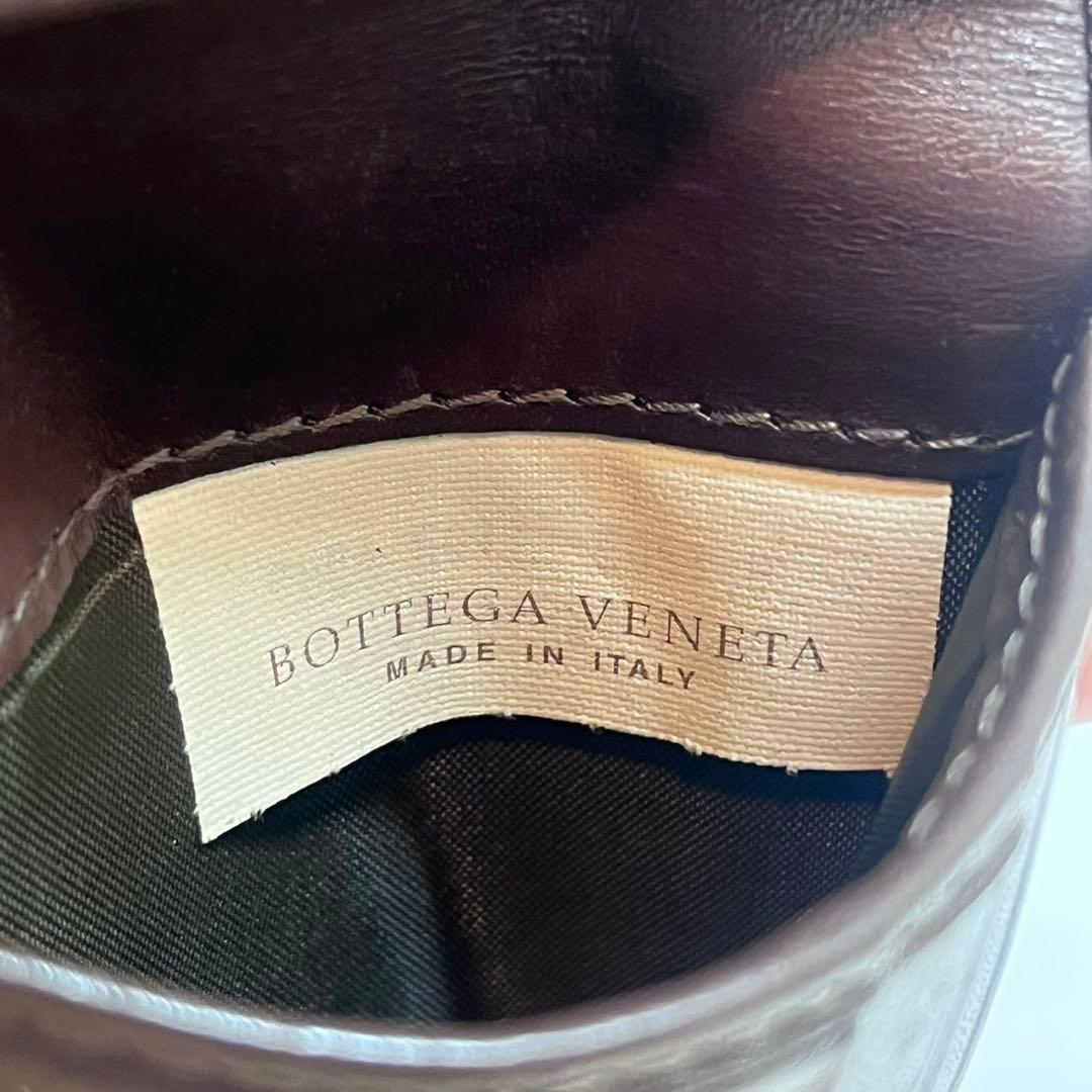 ボッテガヴェネタ　イントレチャート　財布