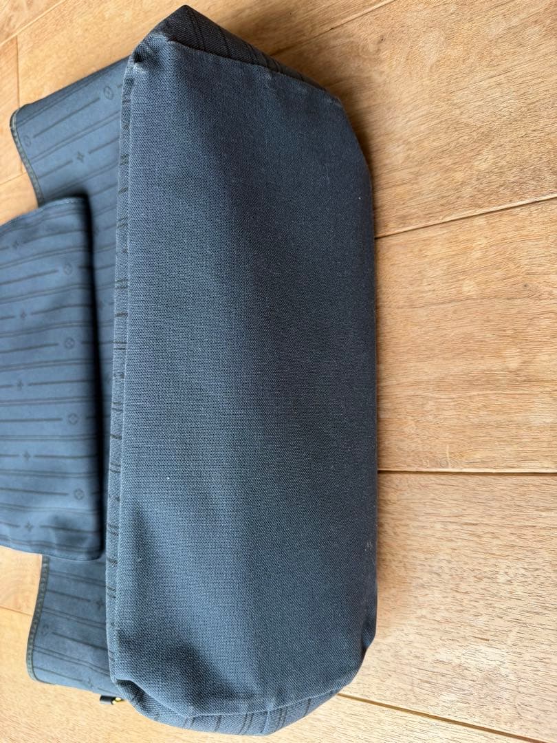 ルイヴィトン　LOUIS VUITTON ネヴァーフル