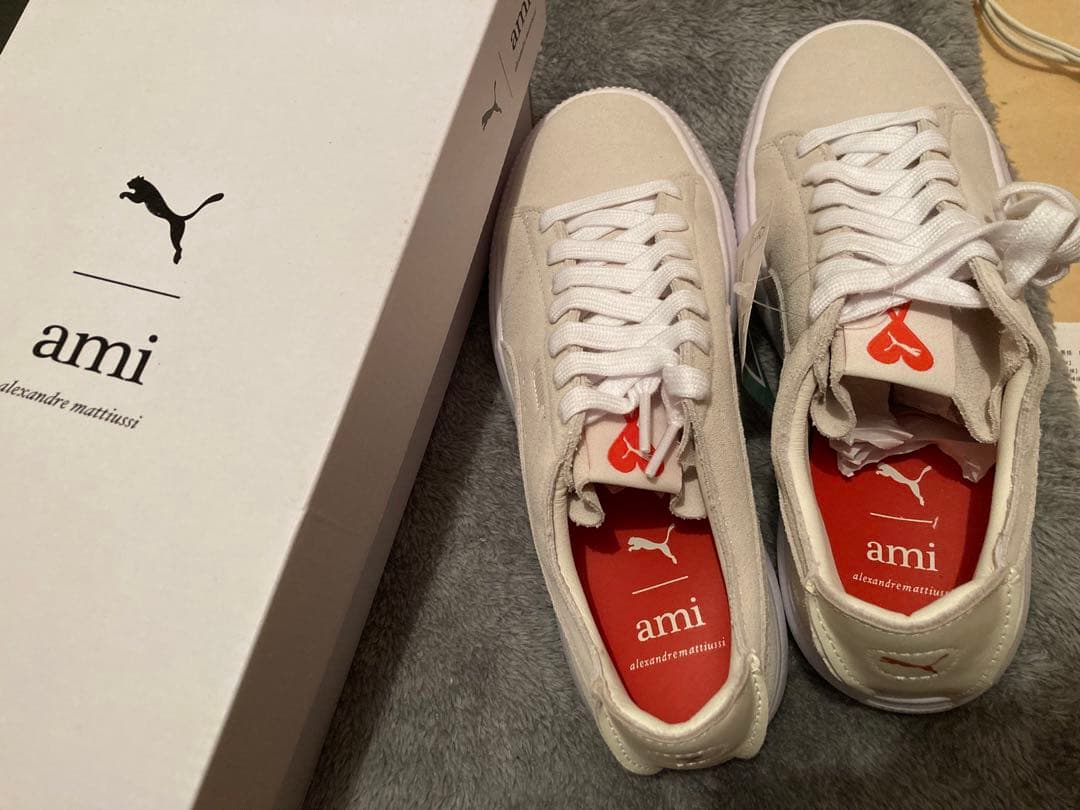 大人気コラボ PUMA X AMI 完売 PUMAamiコラボスニーカー
