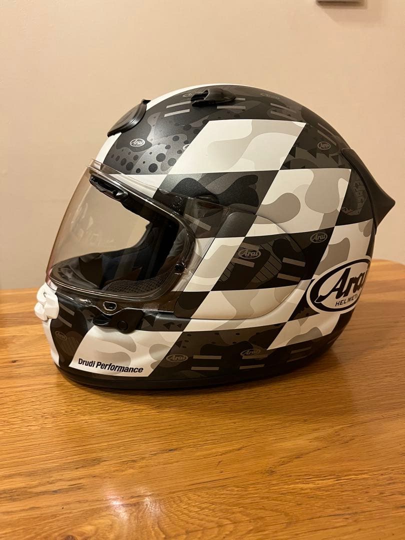 Arai Astro GX チェッカーフルフェイスヘルメット
