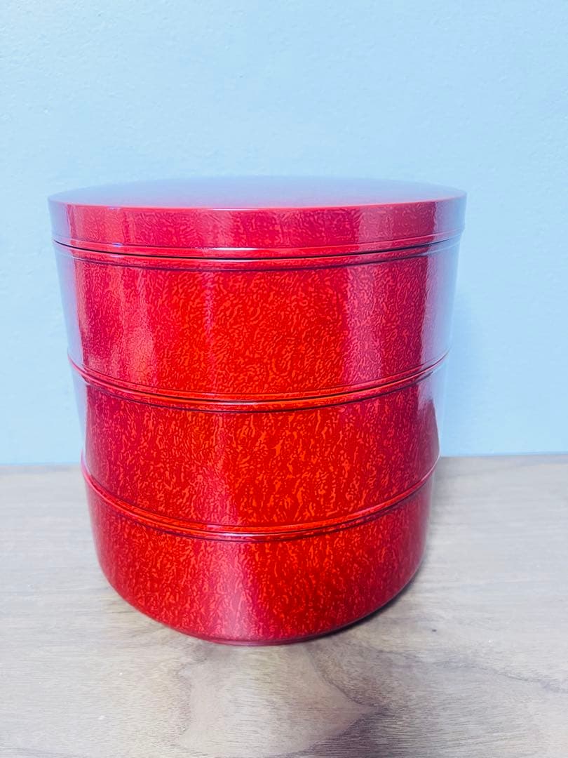 【香川漆器】(22cm) 美しい後藤塗の三段丸重(後藤塗、天然木くりぬき)