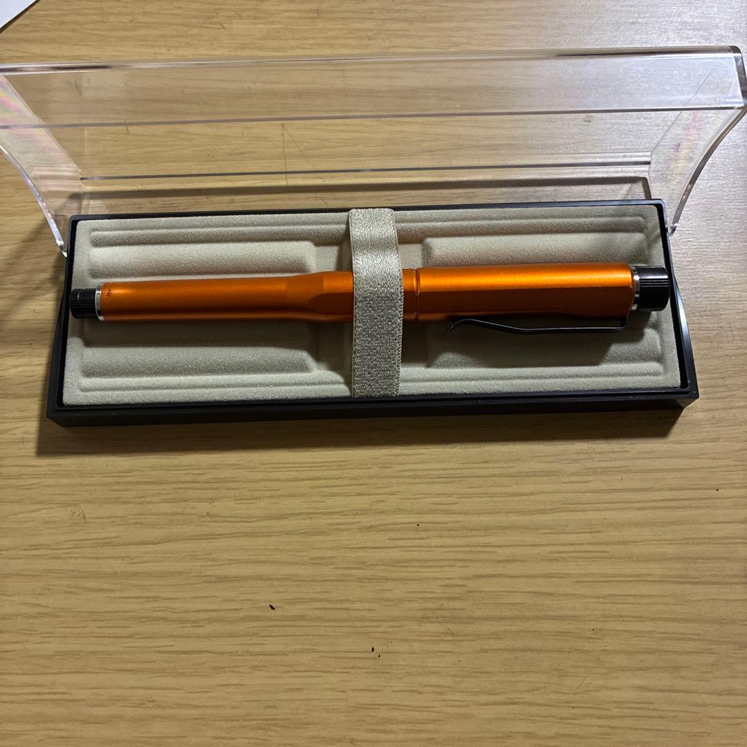 カヴェコスペシャルペンシル(黒クリップ)クルトガダイブ