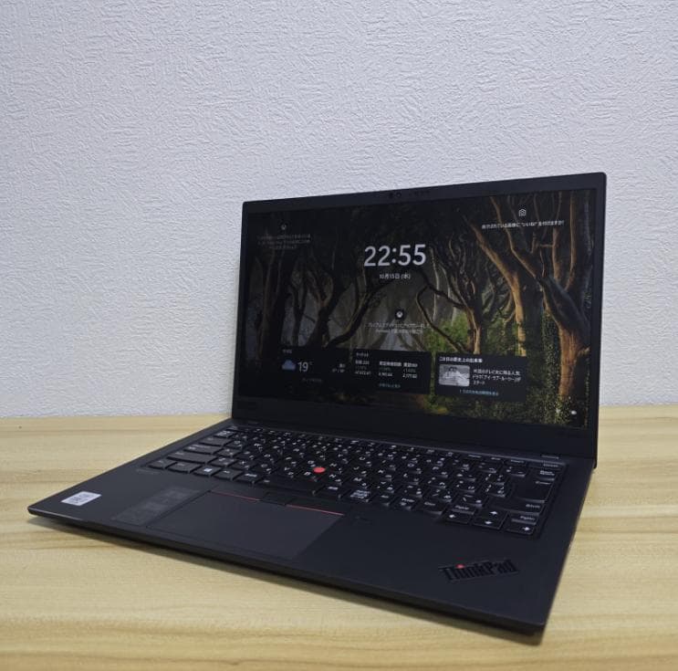 ThinkPad X1 Crabon 第10世代i7 16G/SSD512GB