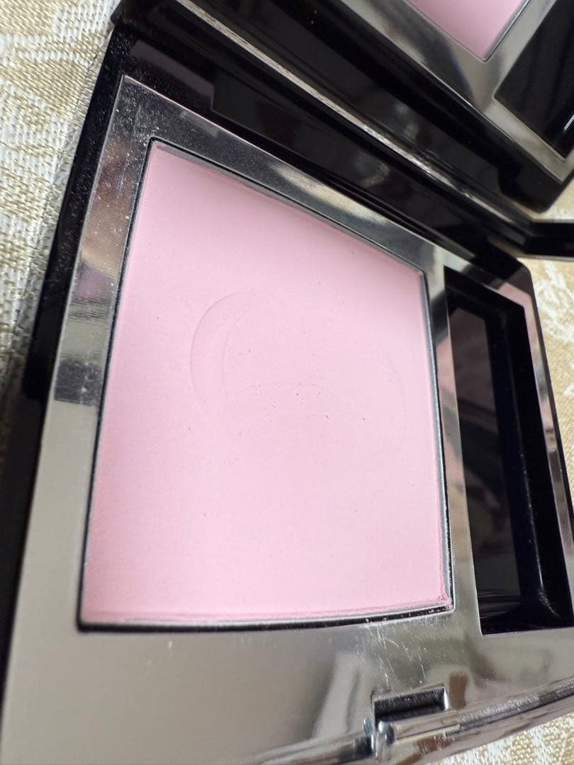 Dior ルージュブラッシュ280 ローズポプリンマット