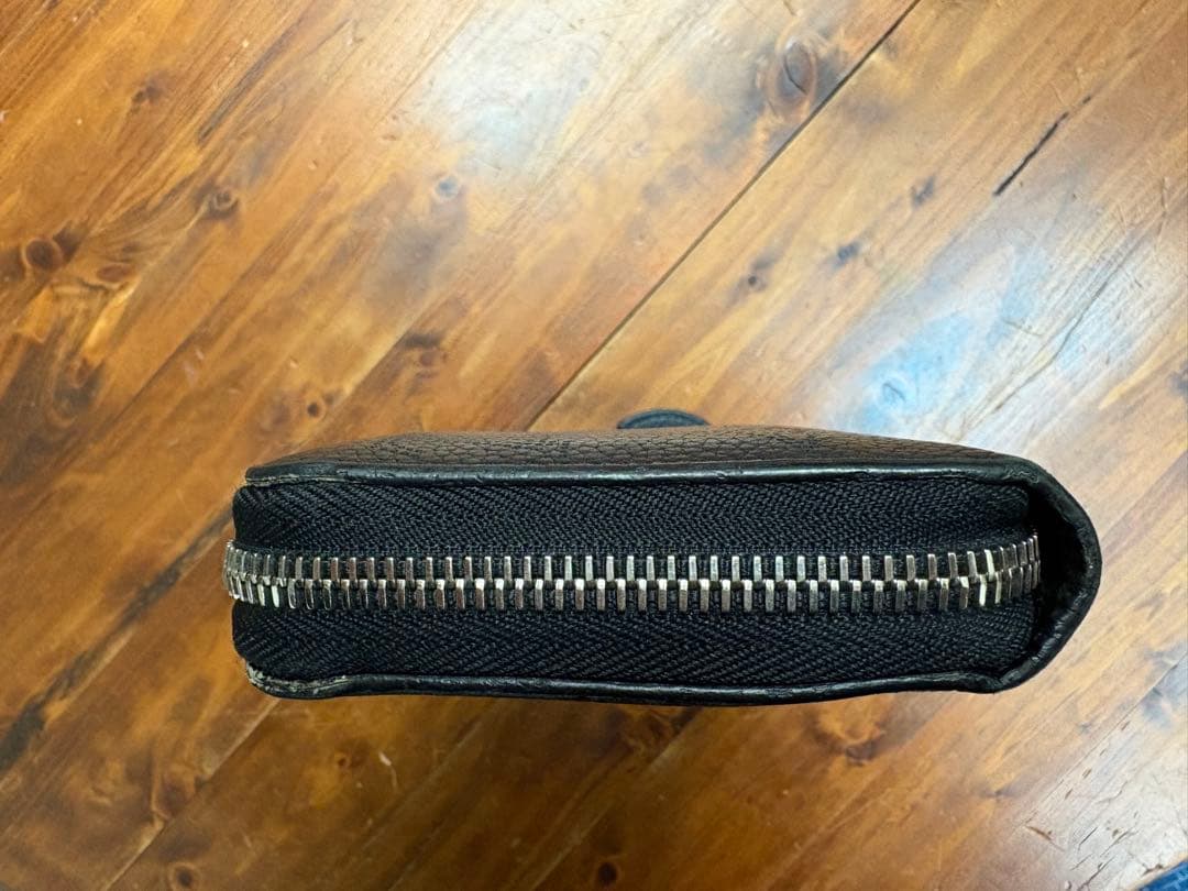 ルイヴィトン マヒナジッピーウォレットm61867 ノワール