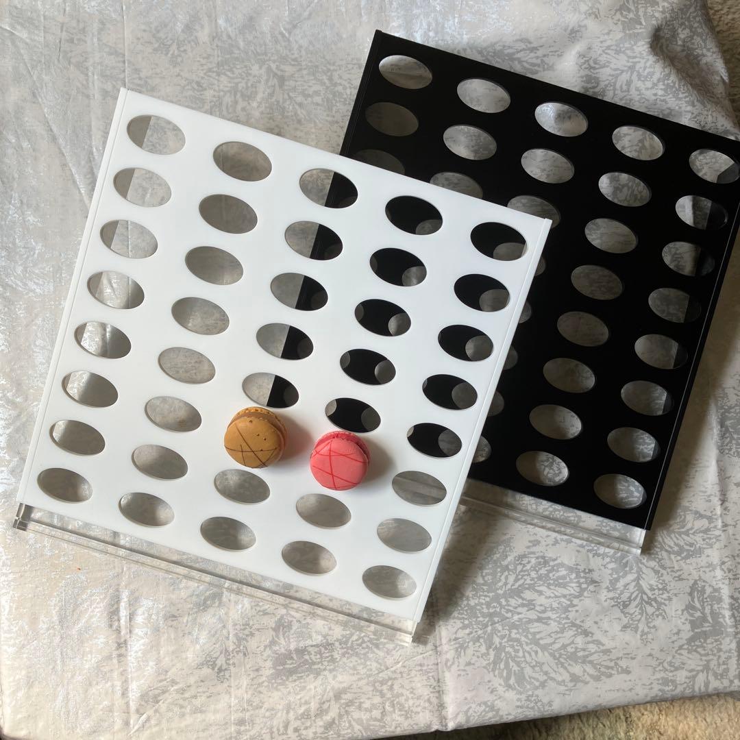 マカロンディスプレイトレー ホワイト＆ブラック2台セット