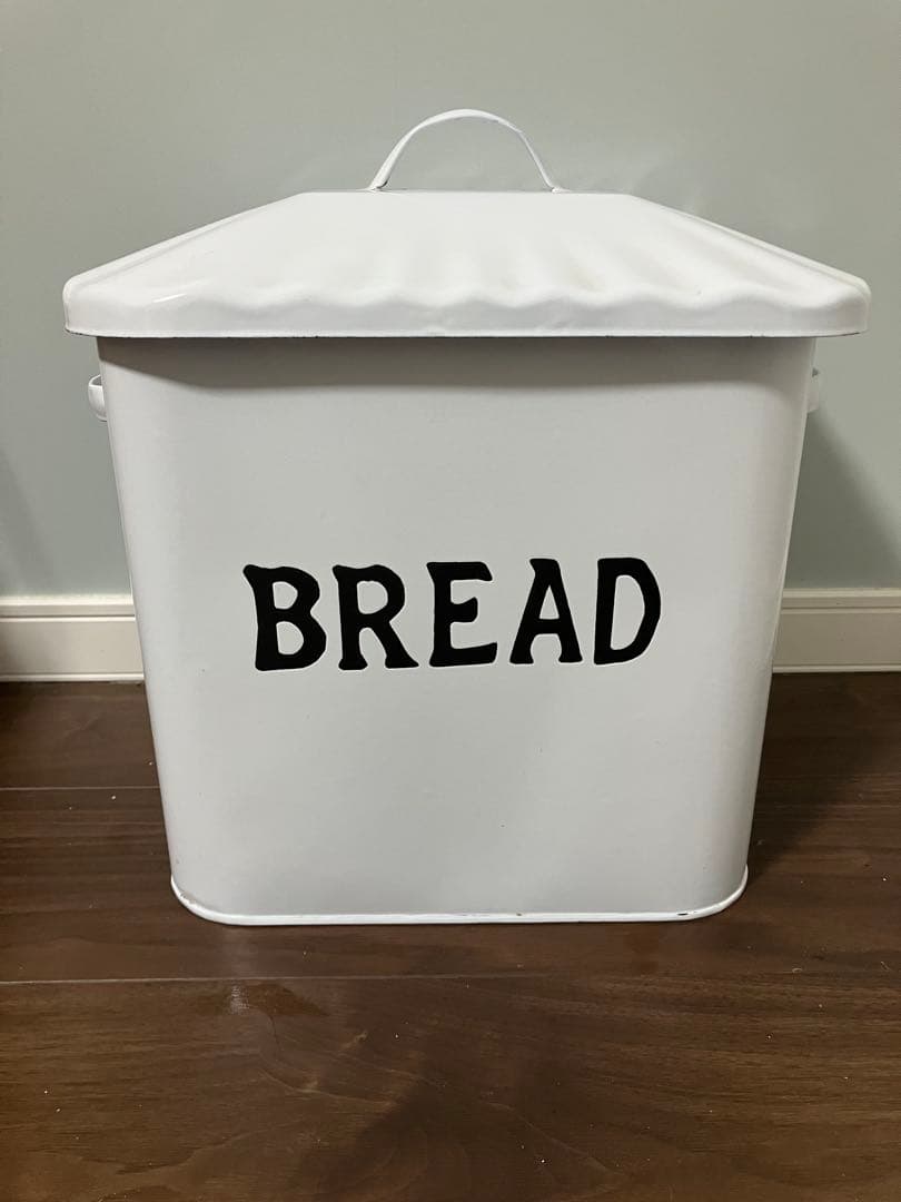 ホワイトブレッドケース フタ付き