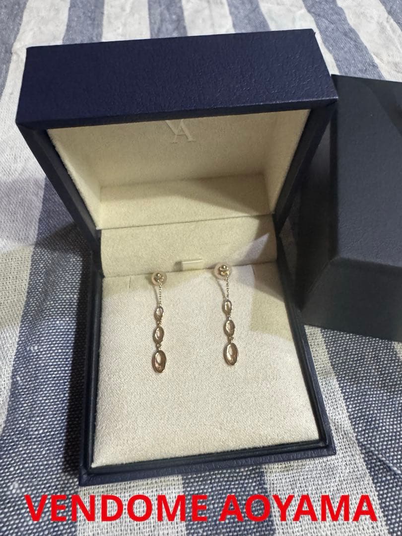 VENDOME AOYAMA ゴールドピアス