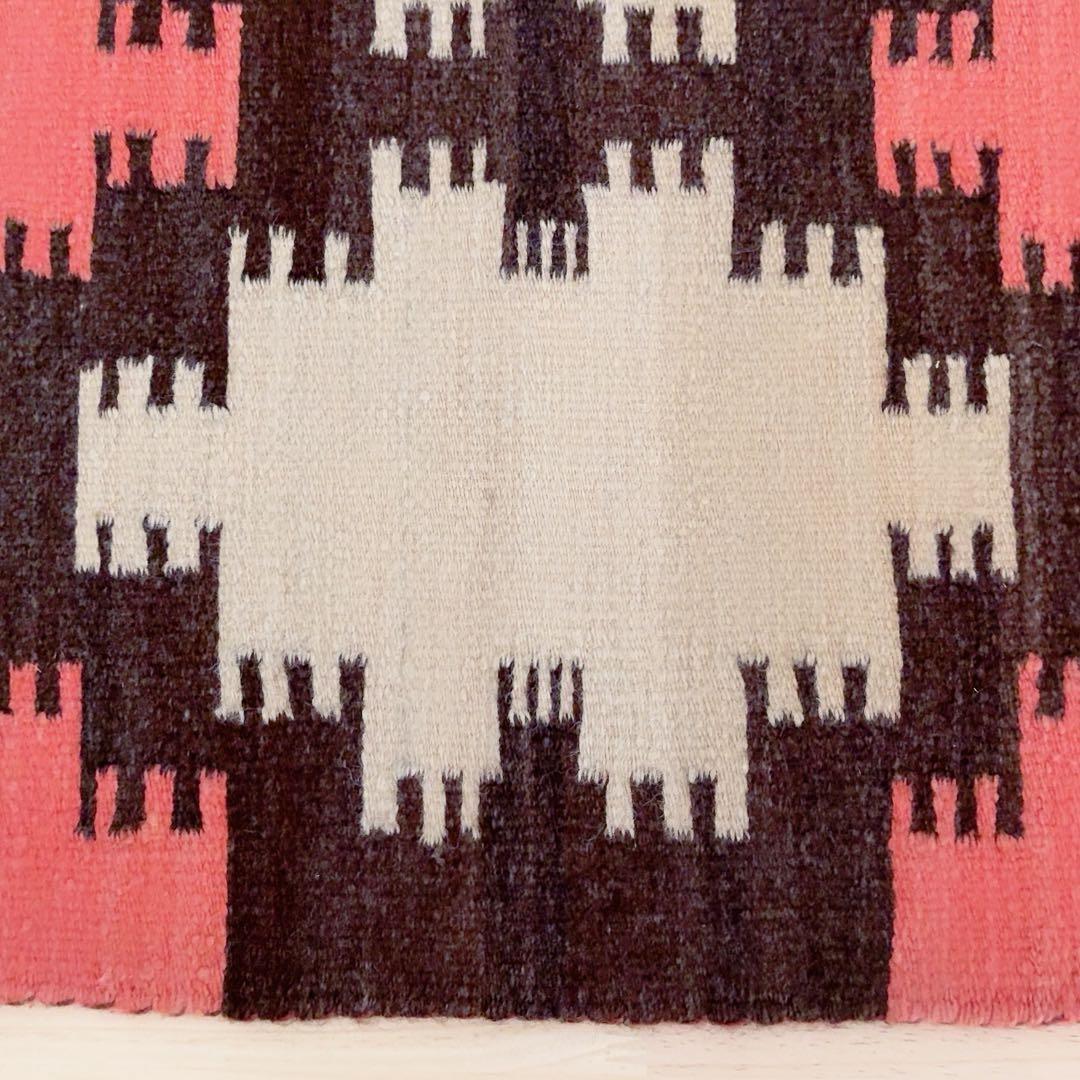 1990年代 ナバホ族 BRENDA YAZZIE 手織りラグ 証明タグ付