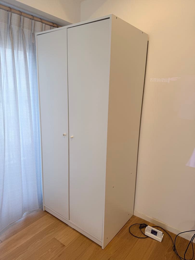 ホワイト木製クローゼット 2扉