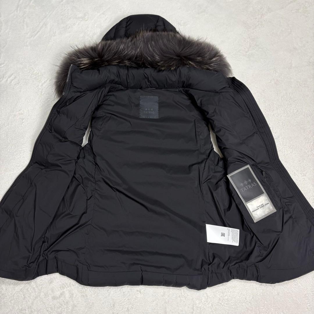 美品　TATRAS ORSIERA オルシエラ 現行モデル ダウンベスト