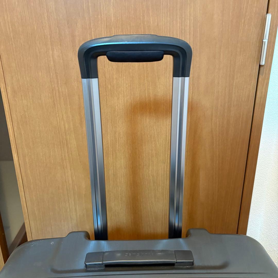 Samsonite サムソナイト 大型スーツケース（158cm以内）グレー