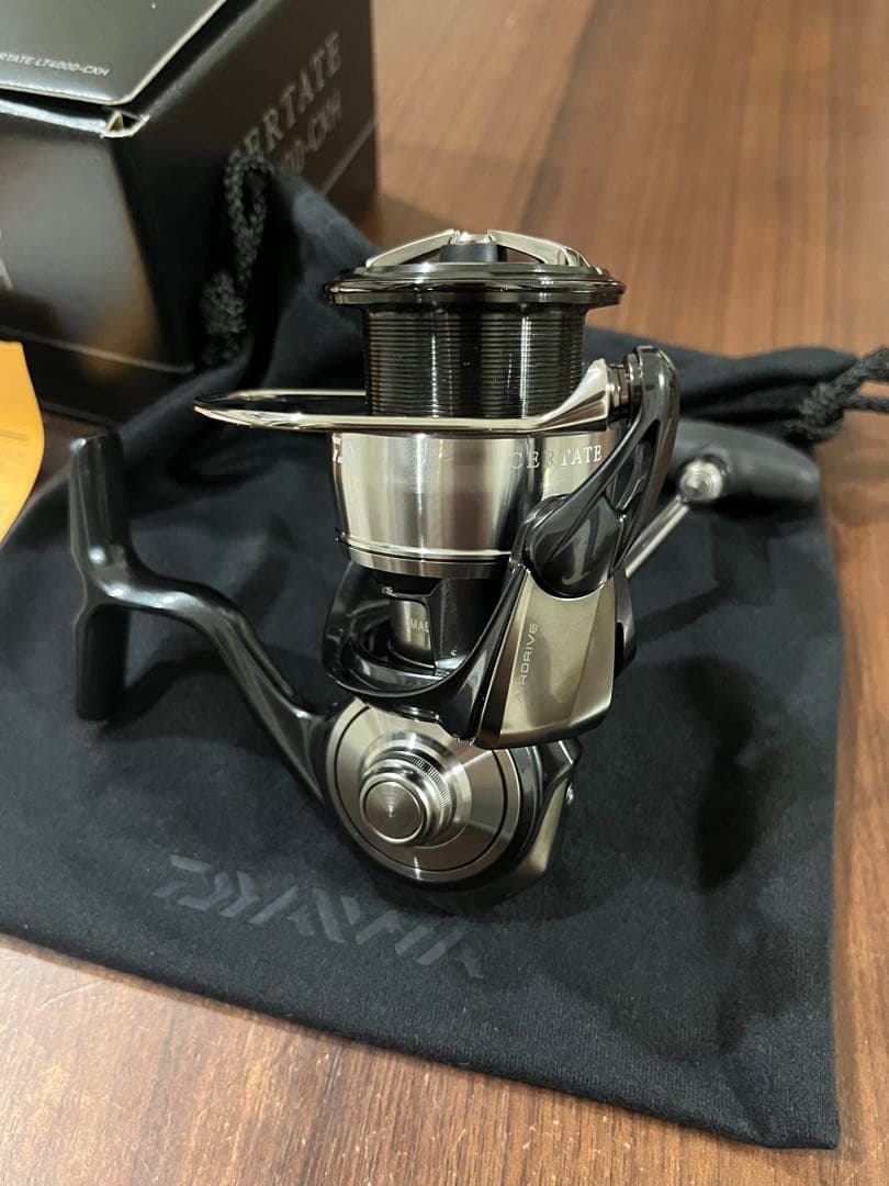 美品　24セルテート　LT4000-CXH