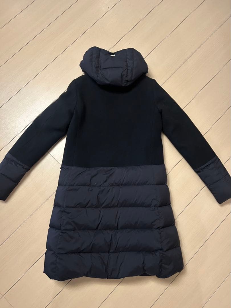 Herno フード付きロングダウンジャケット