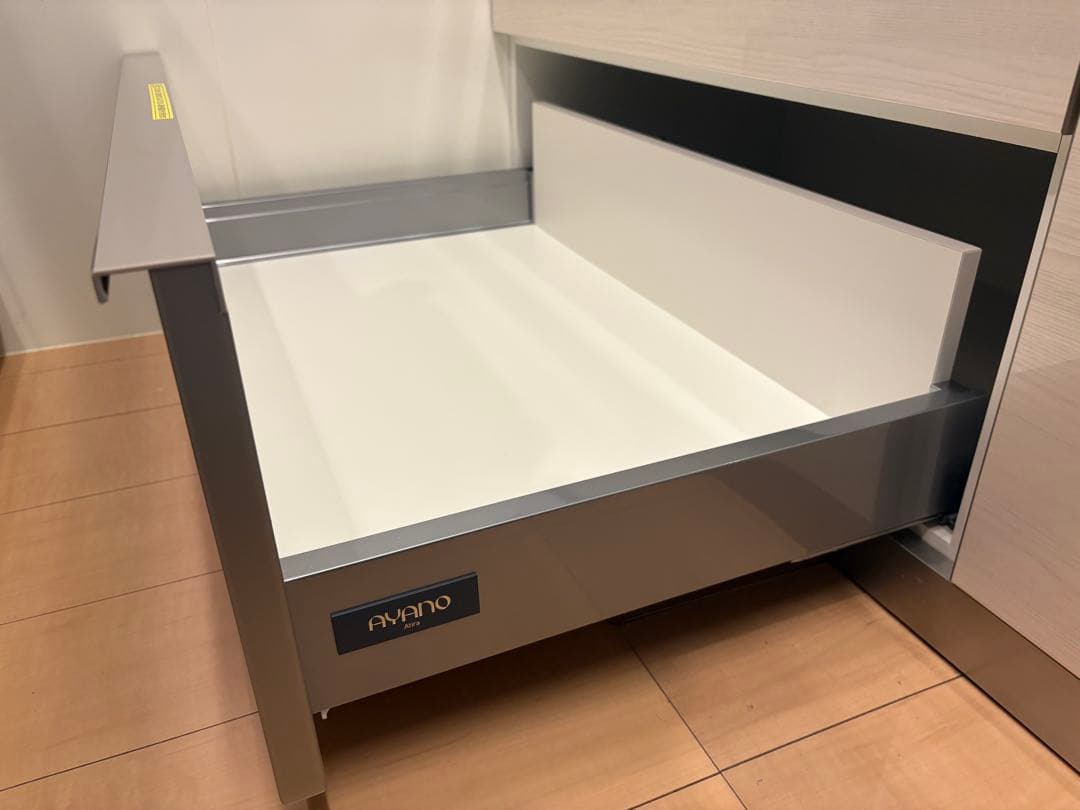 綾野製作所　140㎝幅　食器棚（カップボード）