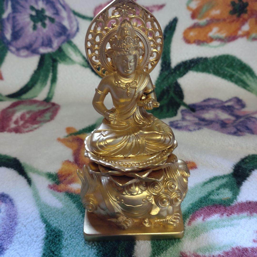 金メッキ　銅像　金では　ありません。