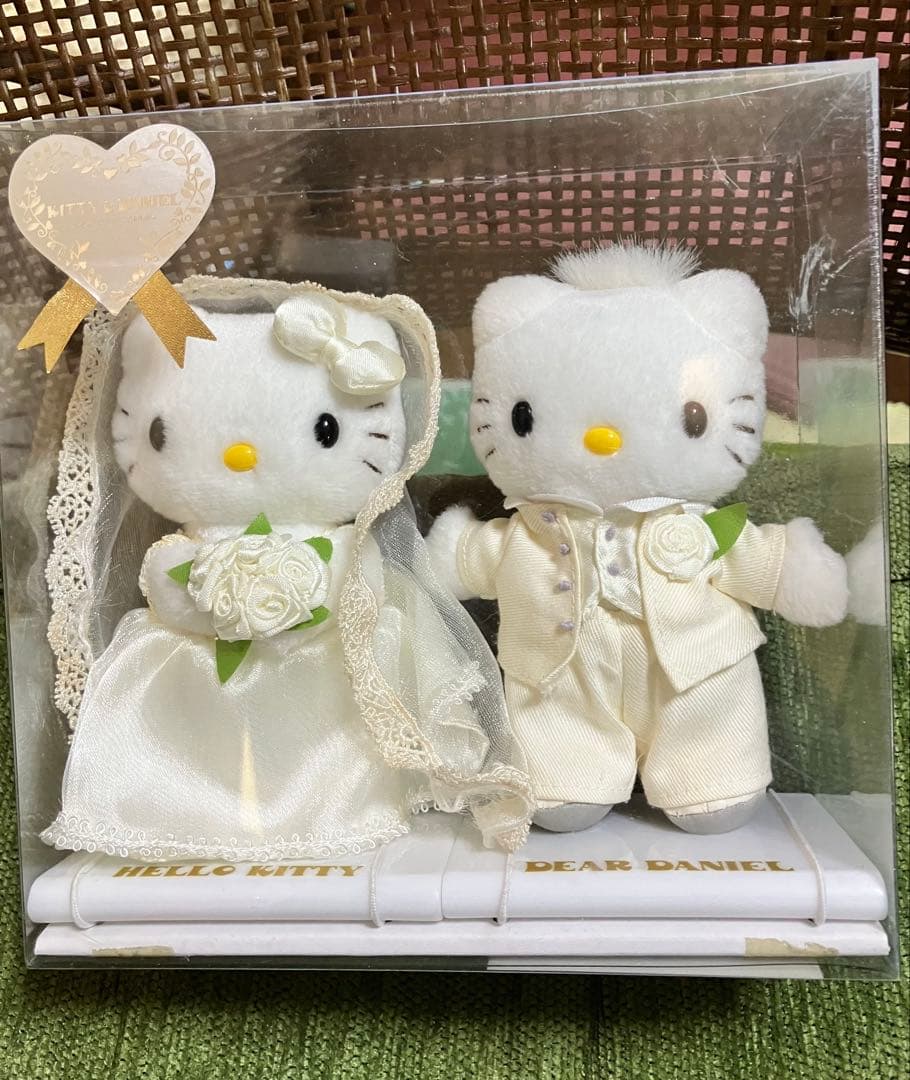 サンリオ ハローキティ・ダニエル ウエディング ぬいぐるみセット \