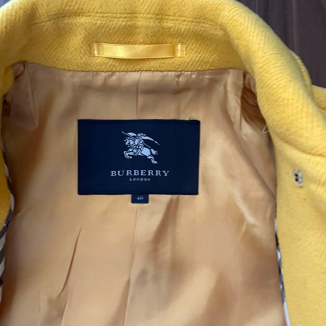 バーバリー厚手の黄色ダブルハーフコート