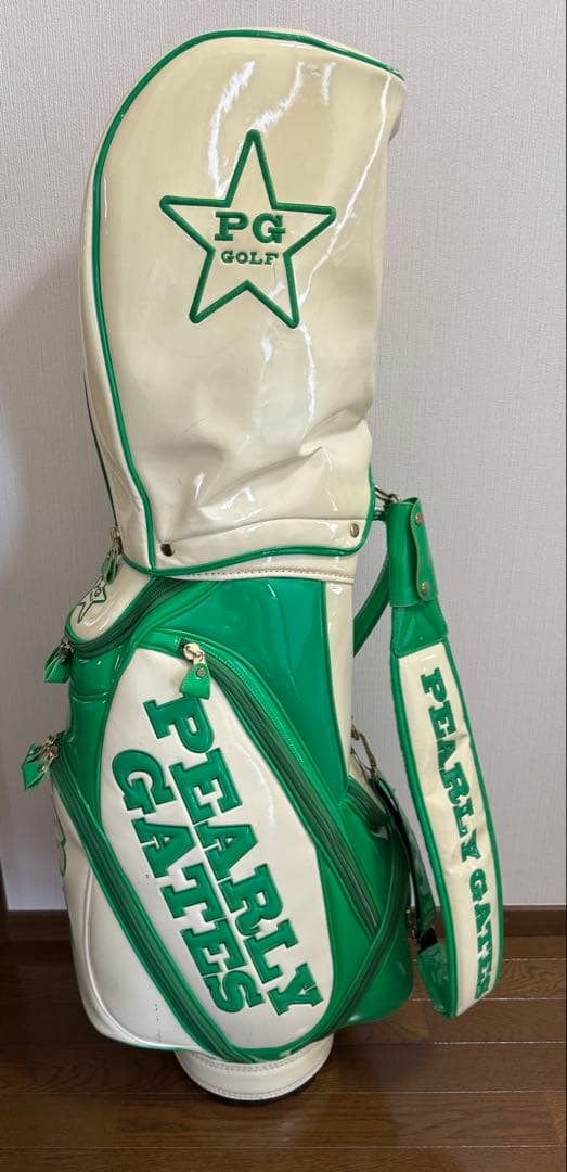 パーリーゲイツ　エナメルバッグ