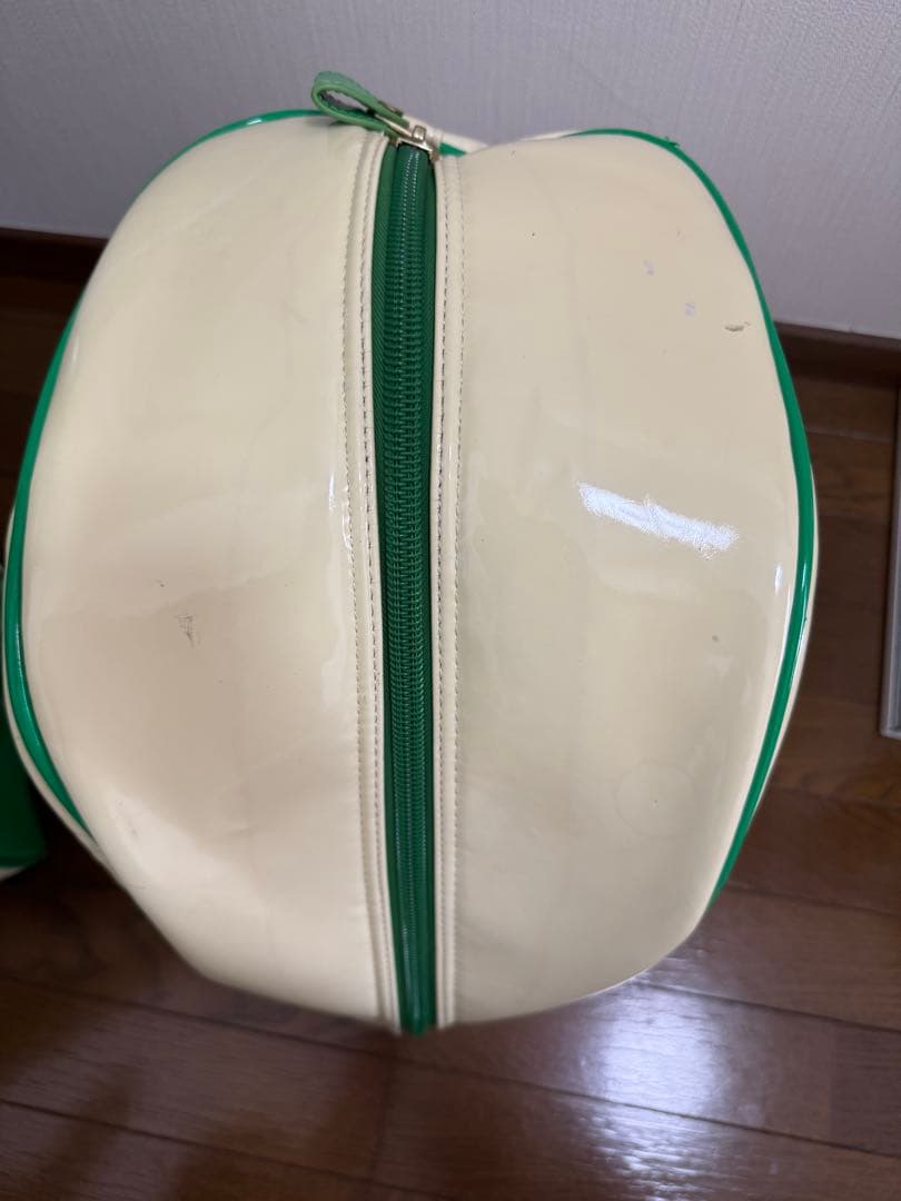 パーリーゲイツ　エナメルバッグ