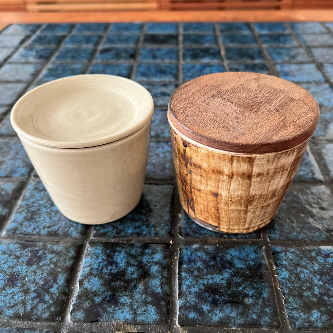 市川孝　蓋付き保存容器2個