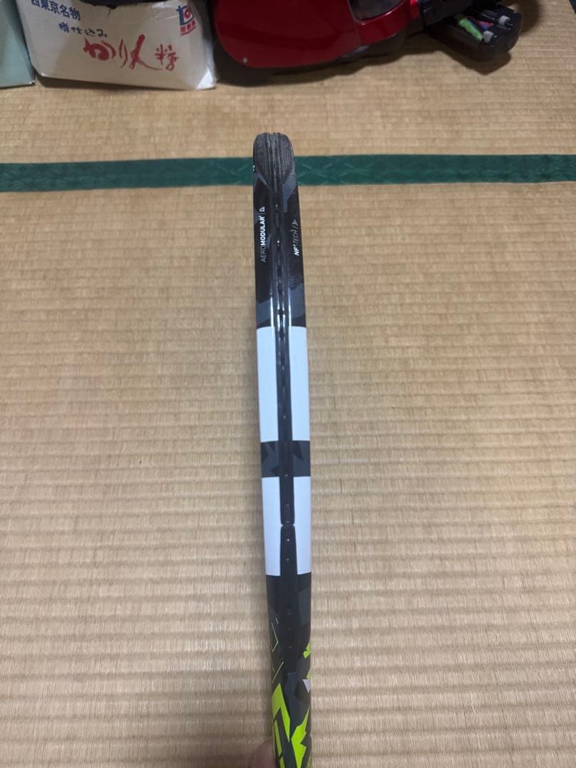 バボラ　ピュアアエロ　babolat pure aero 100 300g G2