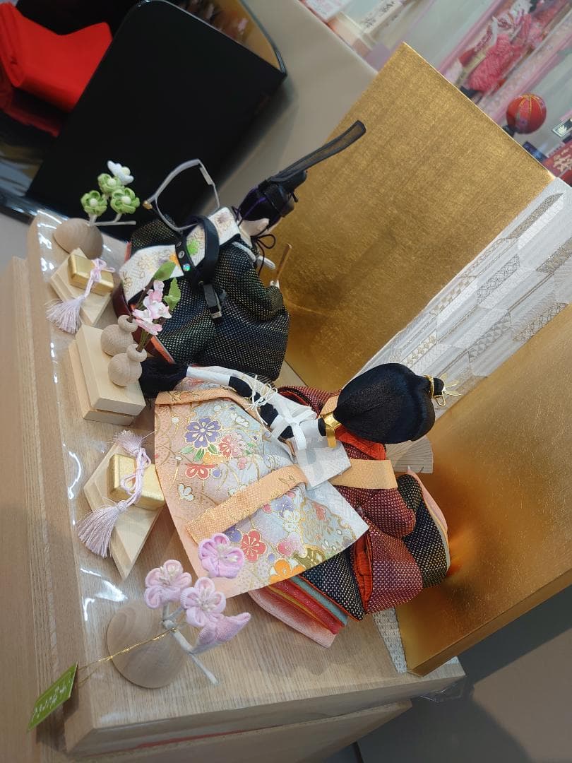 ●収納式おひなさま●　つむぎ風衣装飾り　金屏風　フルセット