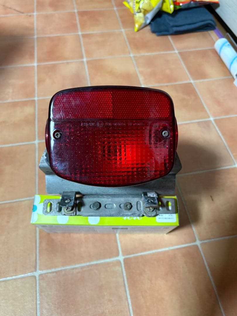 ゼファー400 Ｚ2テールカウル・ＦＸテールランプ・フェンダーレスキット