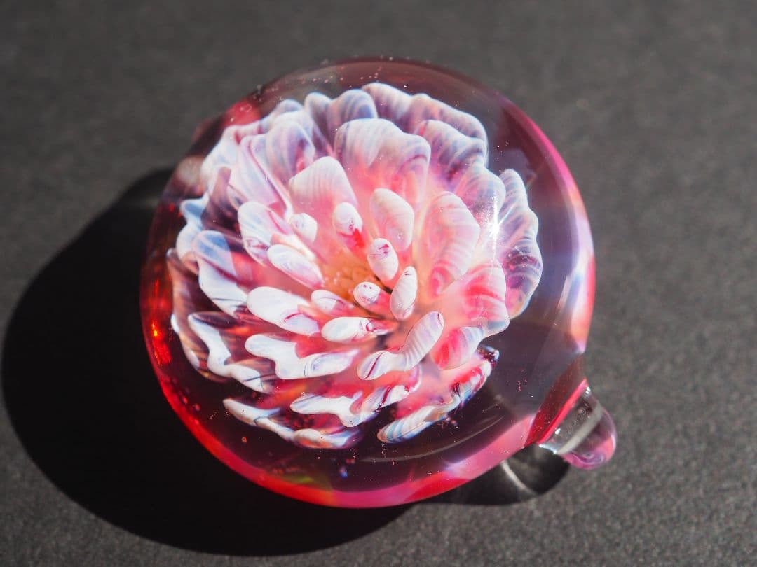 ꫛꫀꪝ硝子の髪飾り★ポンポネグラス★ヘアゴム 「想像の花」pink